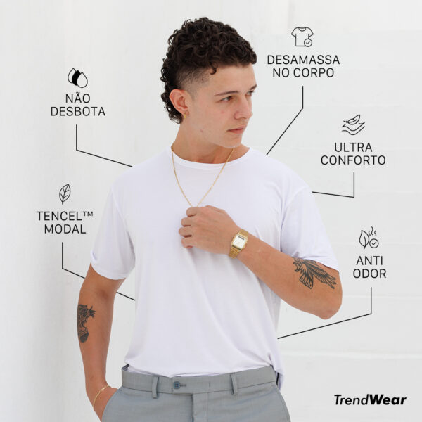 camiseta branca masculina básica com tecido tecnológico e antiodor